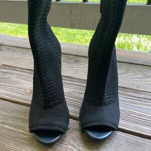 Steve Madden Black Textured Heeled Boots